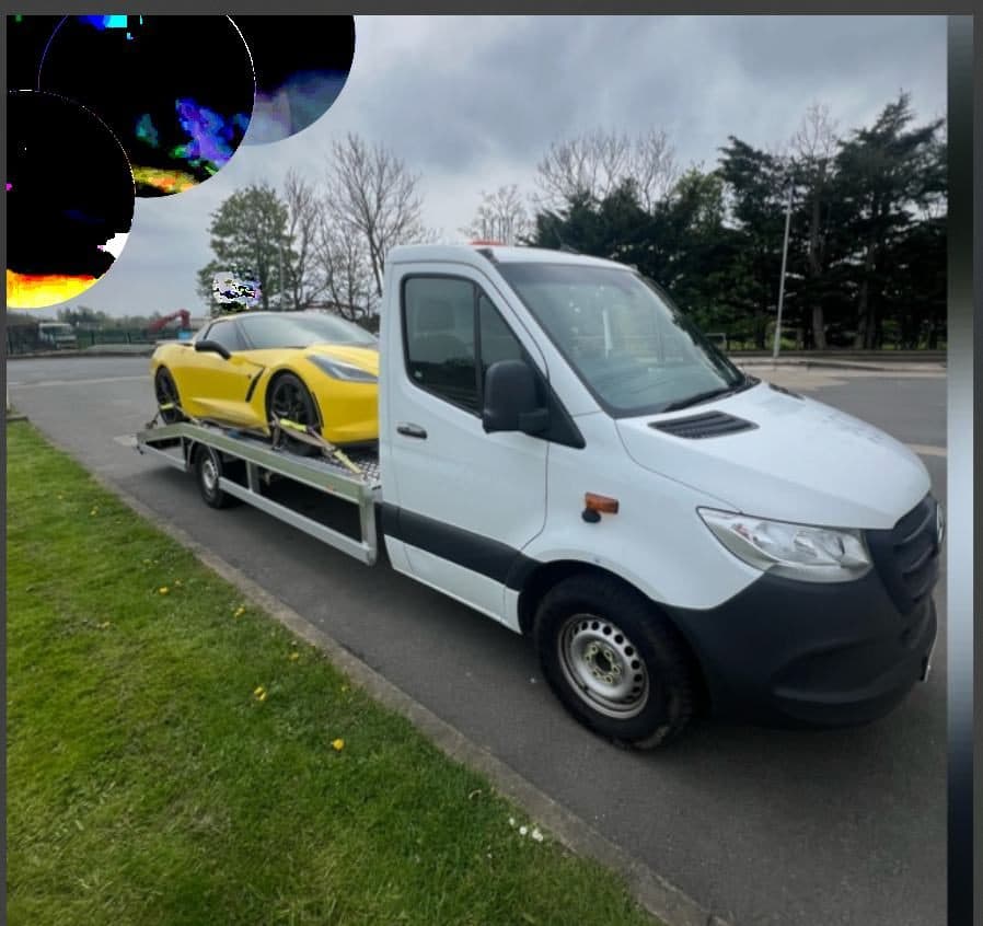 Professional vehicle recovery truck ready to assist