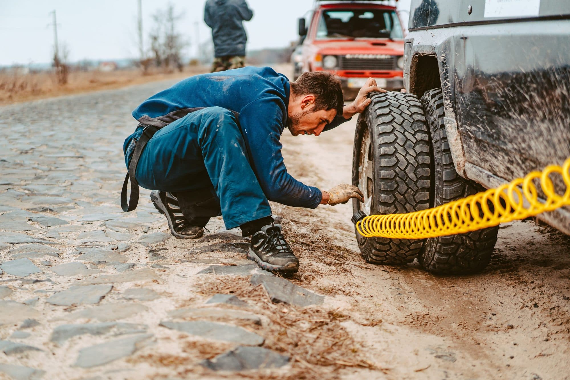 FSR Recovery technician winching a vehicle free